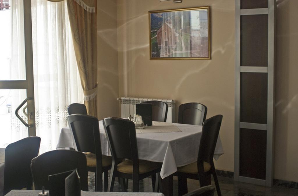 Dragacevo Hotel Кралево Экстерьер фото